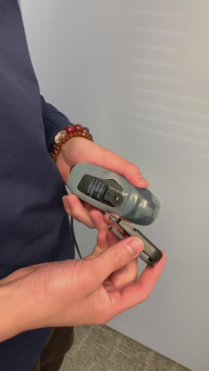 How to Attach & Remove the Remote Control Belt Clip